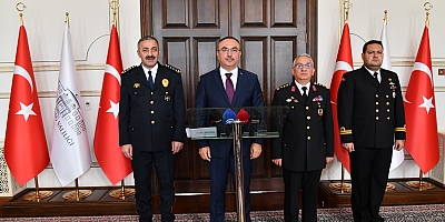 76 KİŞİ TUTUKLANDI 
