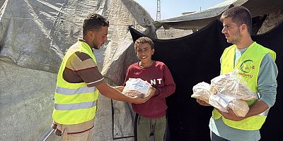 Cansuyu Derneğinin 14 Tırlık Yardım Konvoyu Gazze'ye Gönderildi